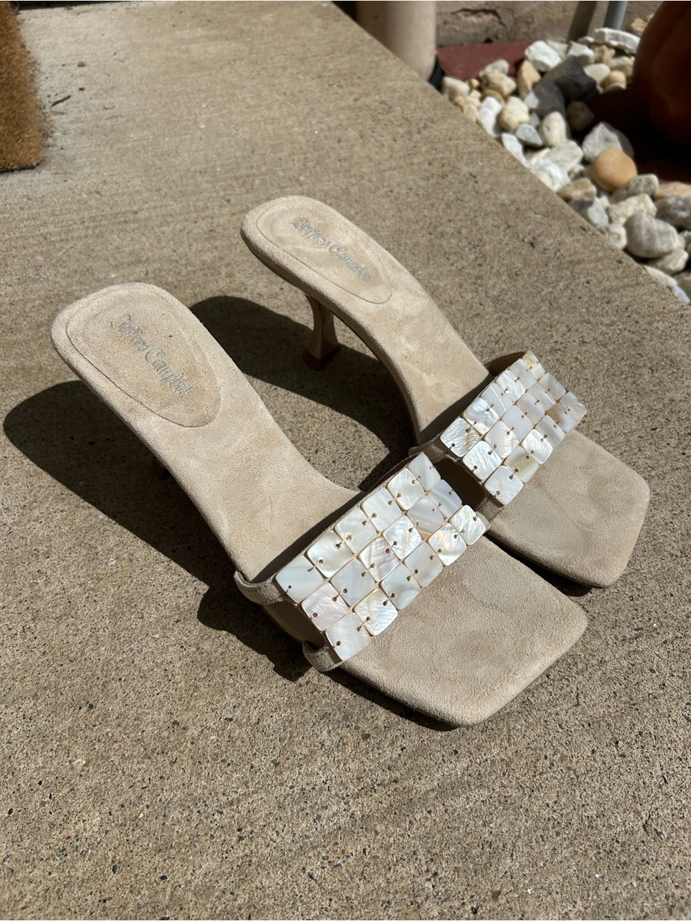 Jeffrey Campbell Abalone Nude Shell Iridescent Slide Sandal Heel Size 9 New - Picture 3 of 7
